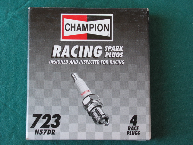 Champion N57DR Racing Spark Plugs / Box 4